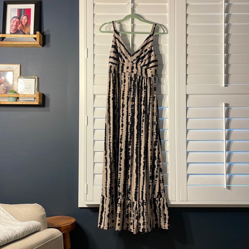 Tahari Maxi Dress